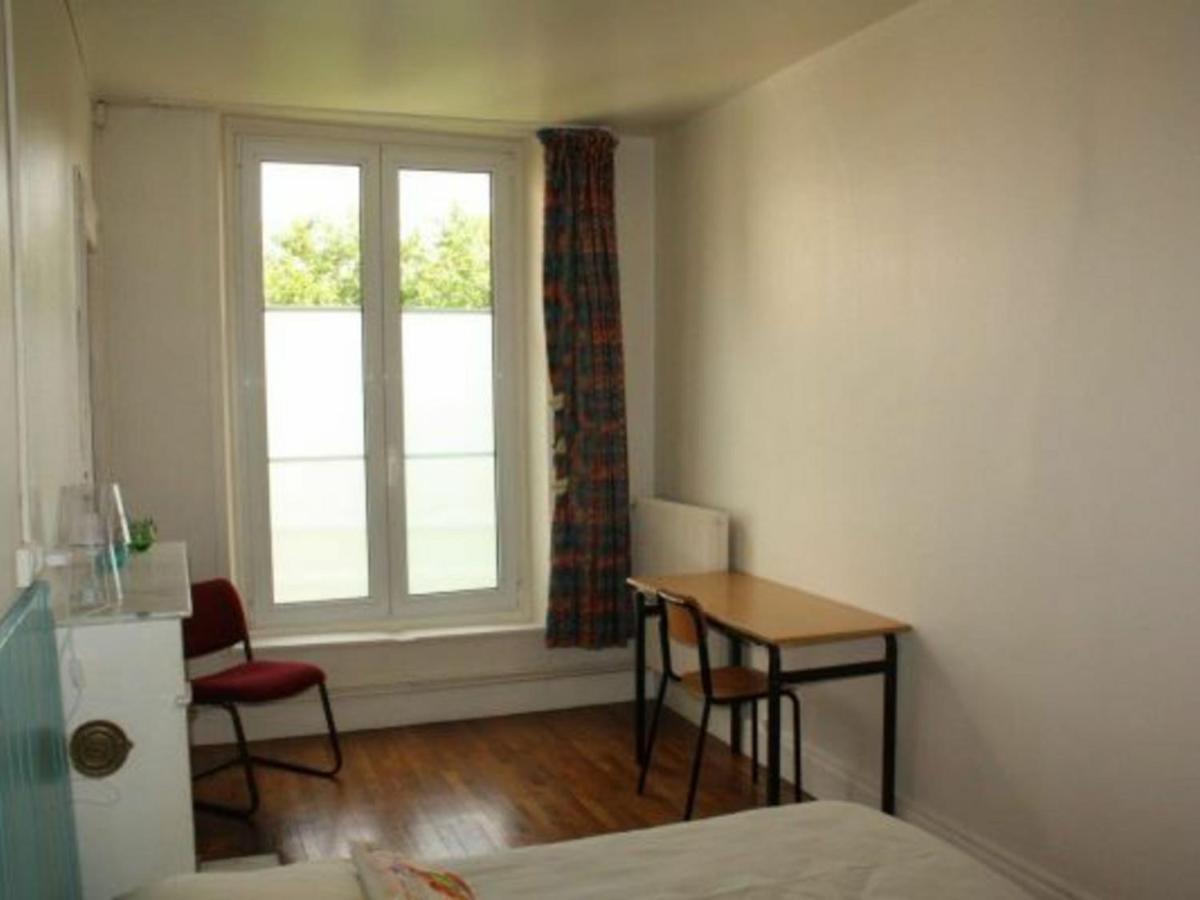 Appartement Historique Au Centre De Toul, Proche Cathedrale, Tous Services Inclus - Fr-1-584-74 Buitenkant foto
